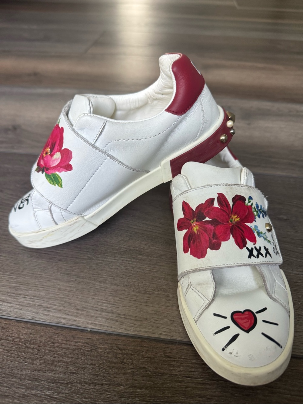 Dolce & Gabbana White Leather Kids Sneakers with Red Floral Print
